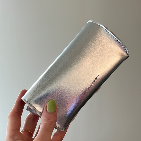 Rebecca Minkoff Gloria Sunglasses in Dark Mauve - Picture 5 of 5